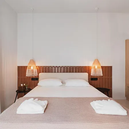 Ravel Boutique Parikia (Paros)